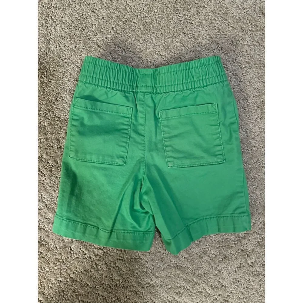 Gap green Boys 3T shorts. New without tags